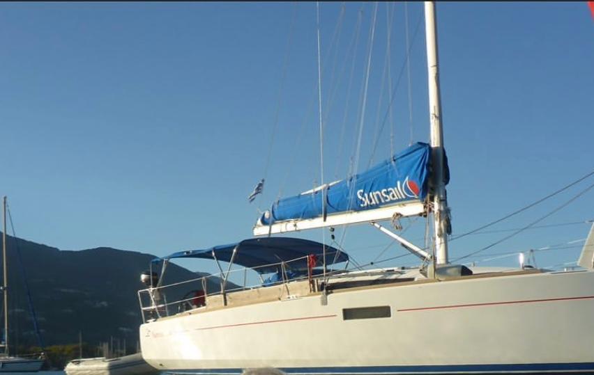 Second hand sailing shop boats for sale