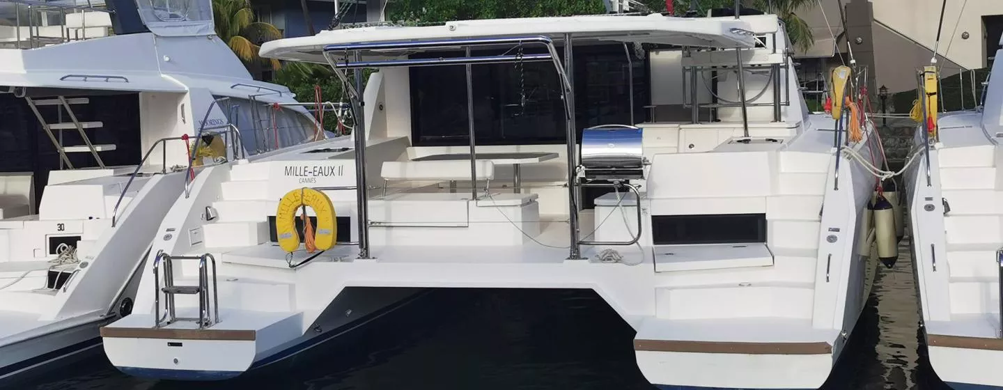 yachts catamaran for sale